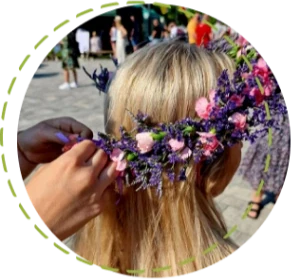 Wianki z żywych kwiatów